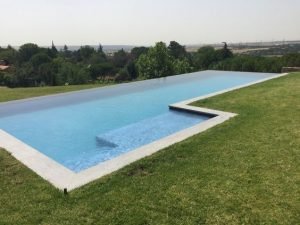 Piscina Desbordante Infinita