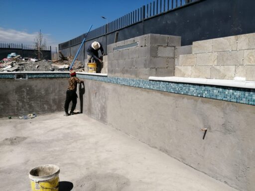 Construcción Piscina de Hormigón en Chicureo