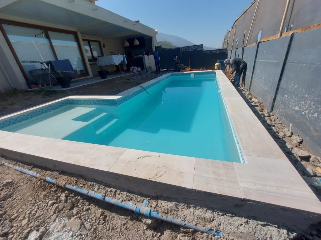 Construcci&oacute;n de Piscinas en Pe&ntilde;alol&eacute;n