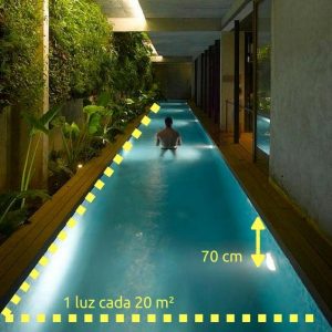 iluminación para piscina